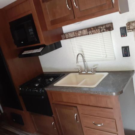2017 Camper Located At The St. George Rv Park! Hotel ภายนอก รูปภาพ