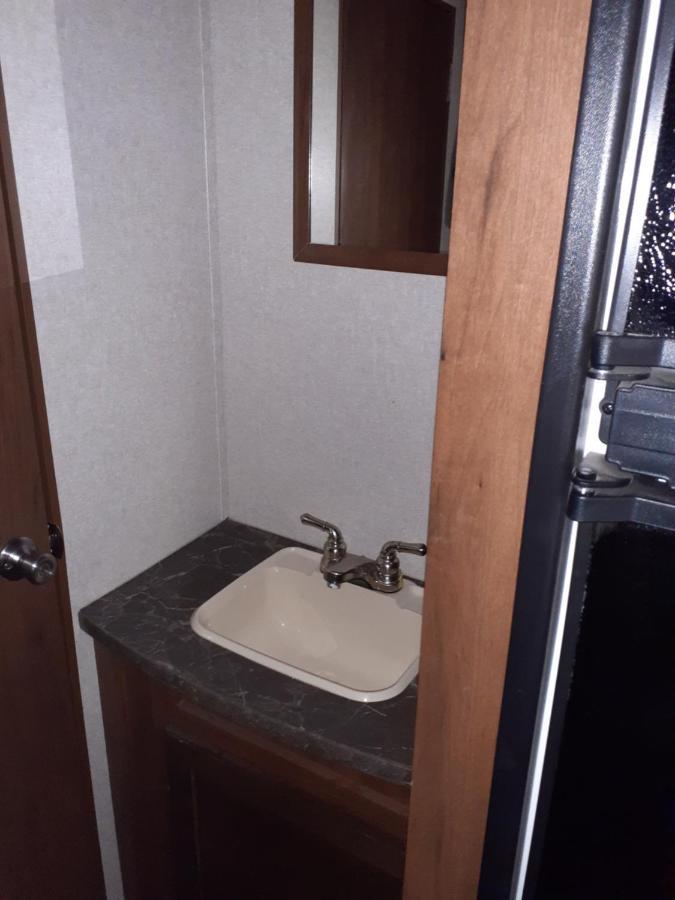 2017 Camper Located At The St. George Rv Park! Hotel ภายนอก รูปภาพ